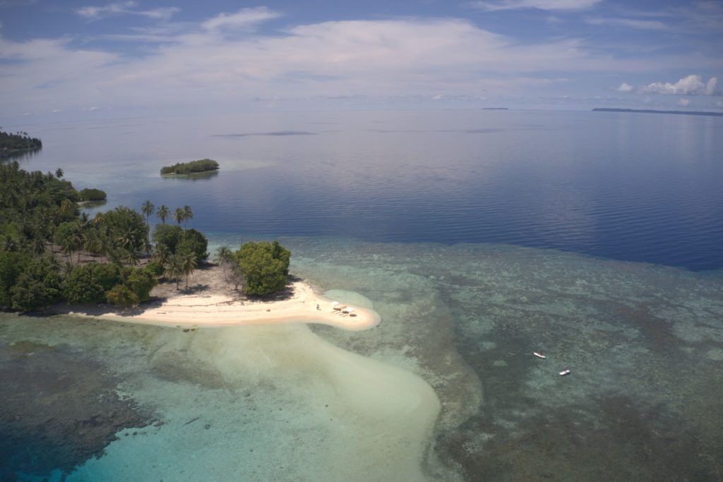 Reason Why Dive Lovers Need To Explore Bangai & Togean Island